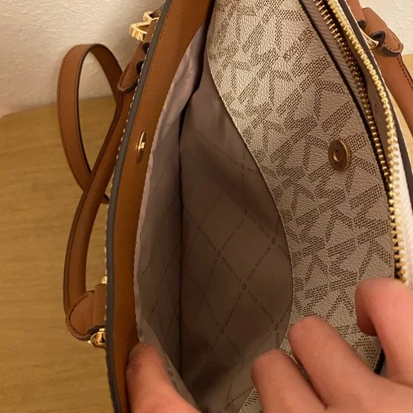 Michael kors Cindy satchel - Picture 6 of 7